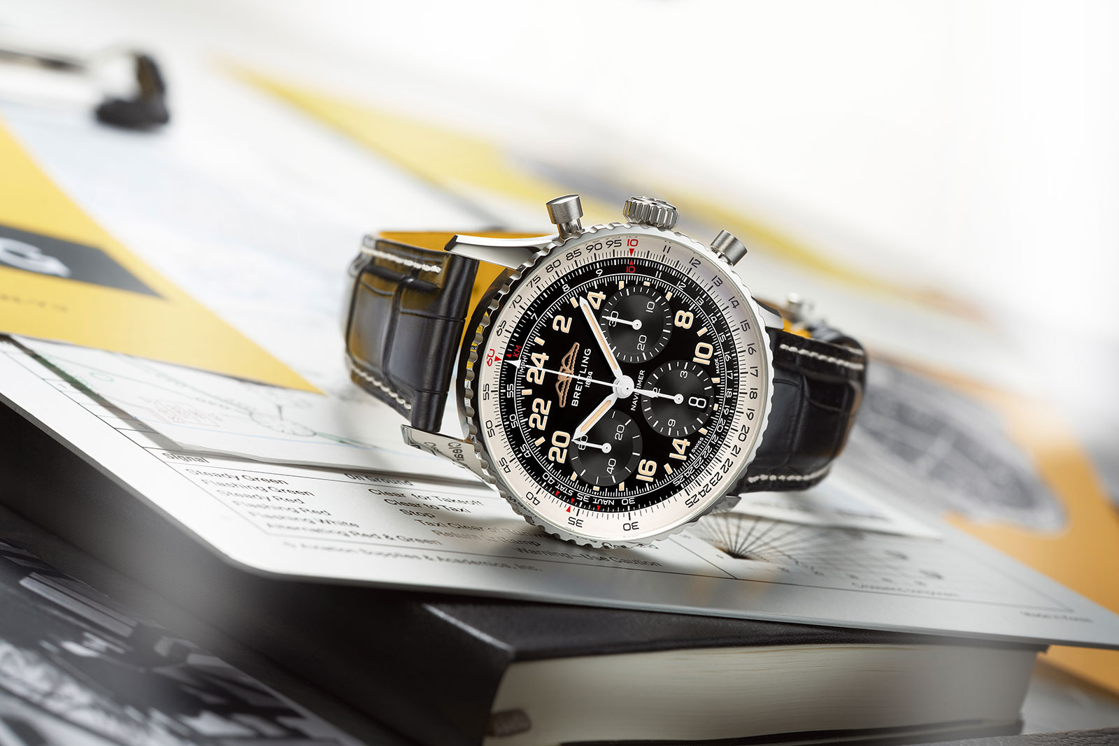 breitling cosmonaute 2022