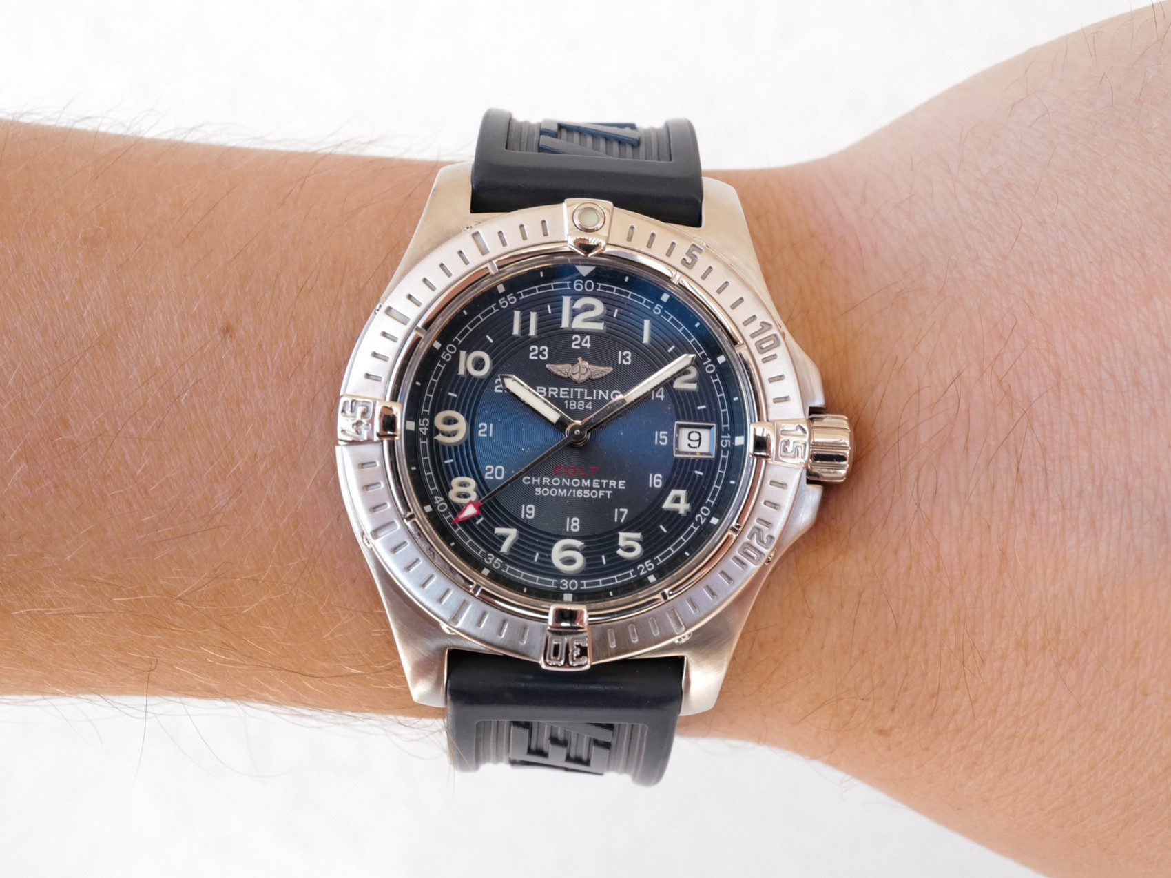 breitling superocean quartz